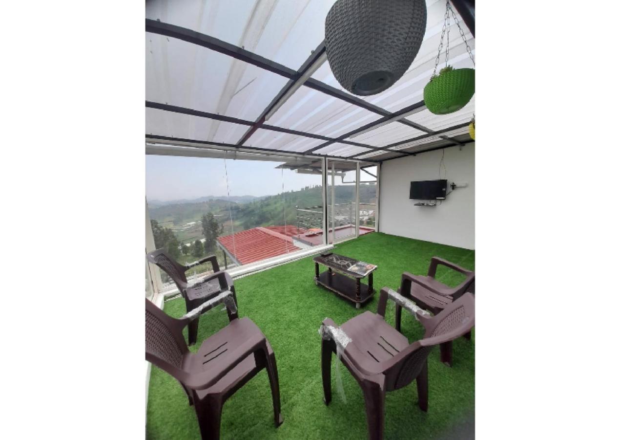 Le Jardin Glass House Villa Ooty Exterior photo